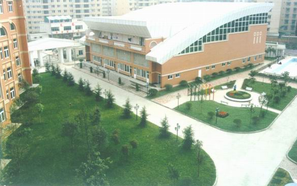 西川中學(xué)辦學(xué)條件怎么樣？