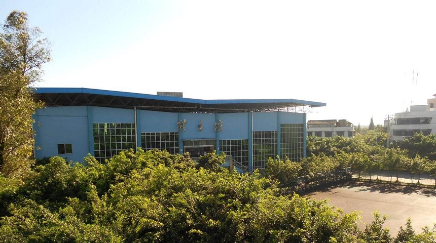 青神中學(xué)校園環(huán)境好不好？
