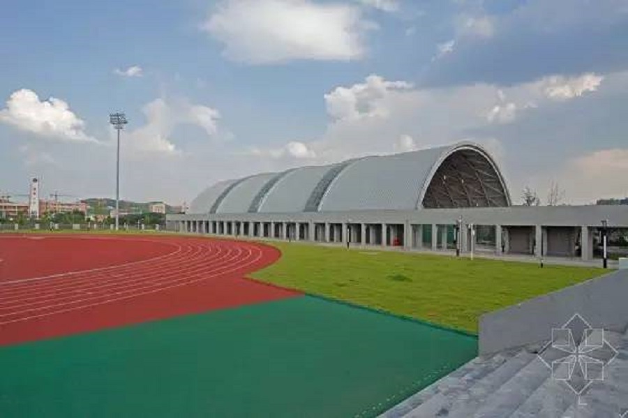 綿陽市奧林匹克體育學校是公辦的嗎？