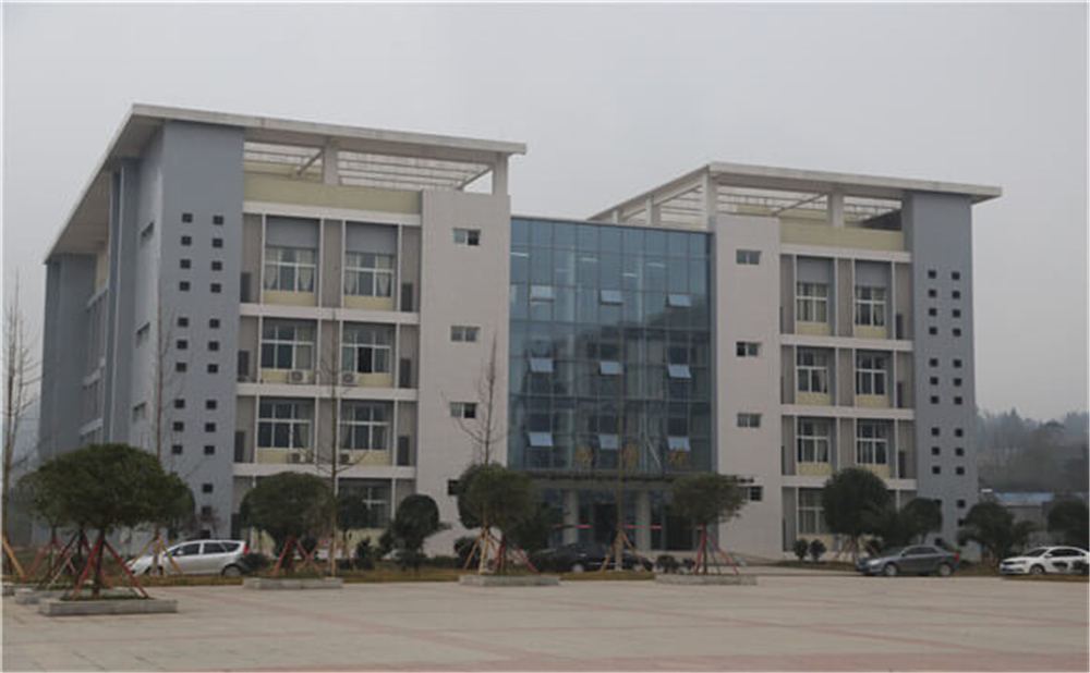 巴中市第五中學(xué)學(xué)校環(huán)境怎么樣？