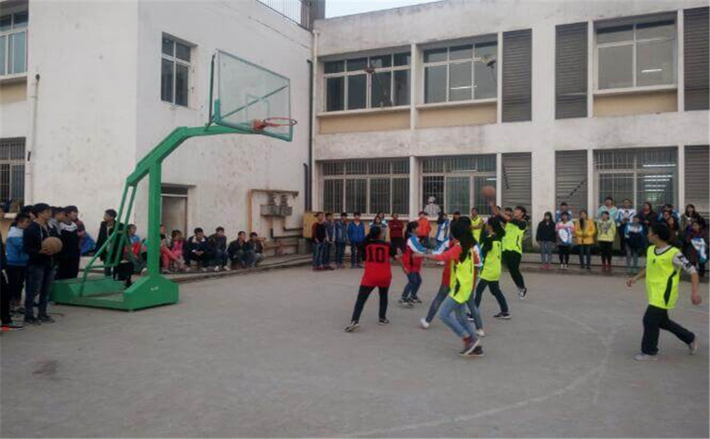 巴中市第五中學詳細地址在什么地方？