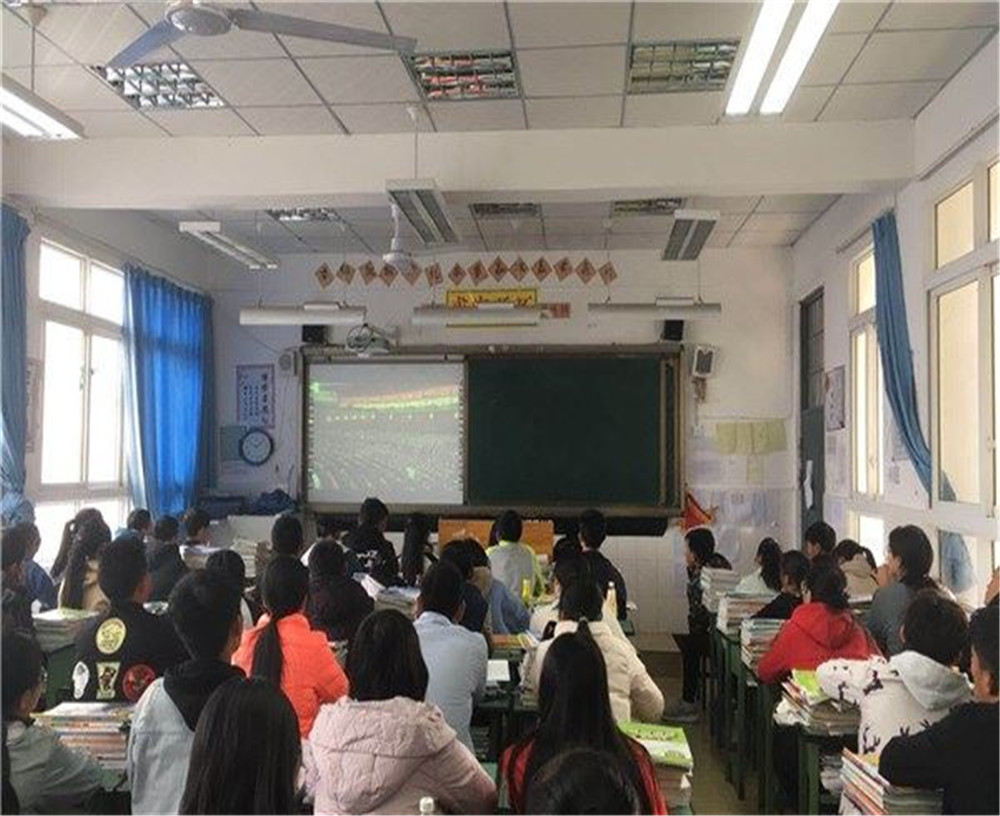 西昌市第五中學(xué)2020年中考錄取分?jǐn)?shù)線多少分？