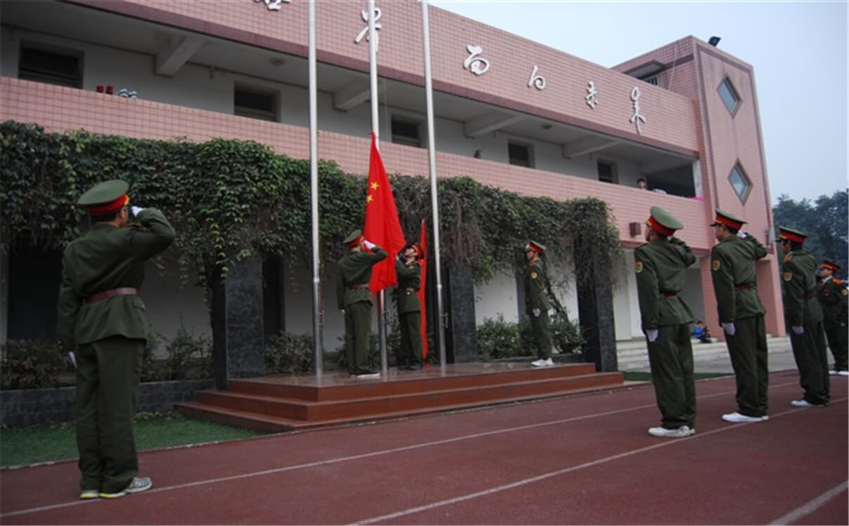 成都三十六中高中部的錄取分數(shù)是多少分？