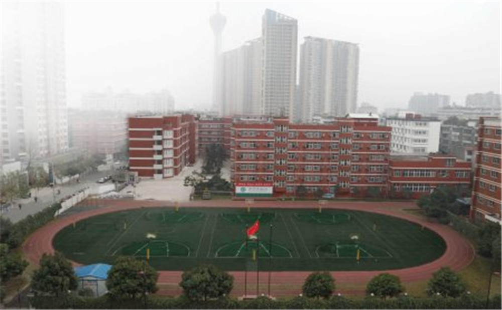 北師大成都實(shí)驗(yàn)中學(xué)的高中住宿怎么樣？