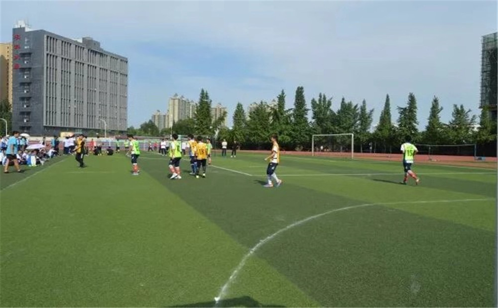 大彎中學(xué)去年錄取分?jǐn)?shù)線是多少？