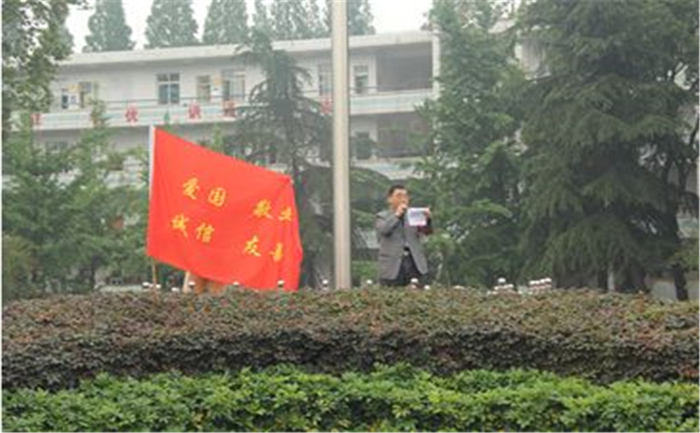 郫縣二中近三年錄取分?jǐn)?shù)線是多少？