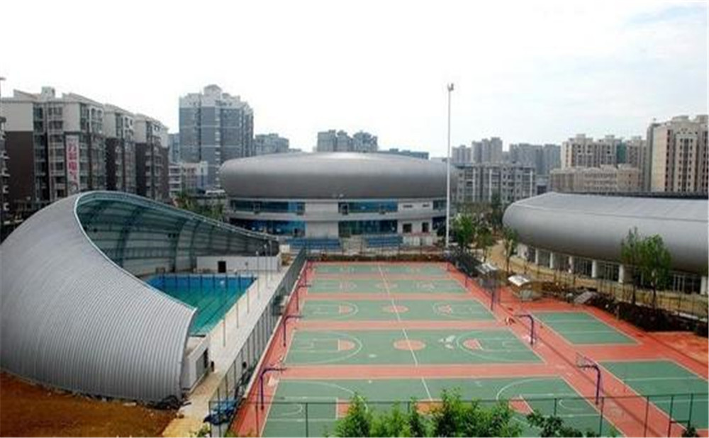 簡(jiǎn)陽中學(xué)的高中住宿怎么樣？