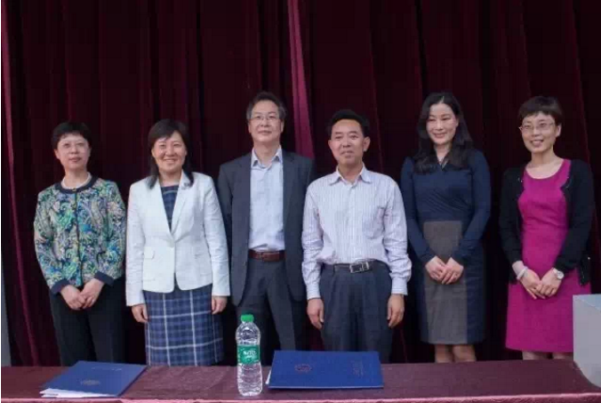 西南交通大學(xué)附屬中學(xué)的本科升學(xué)率是多少？