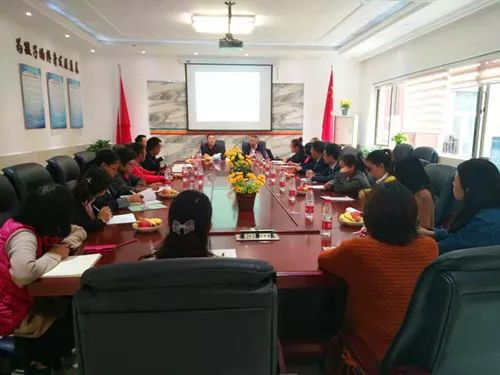 成都鐵路中學(xué)的錄取分?jǐn)?shù)線是多少？
