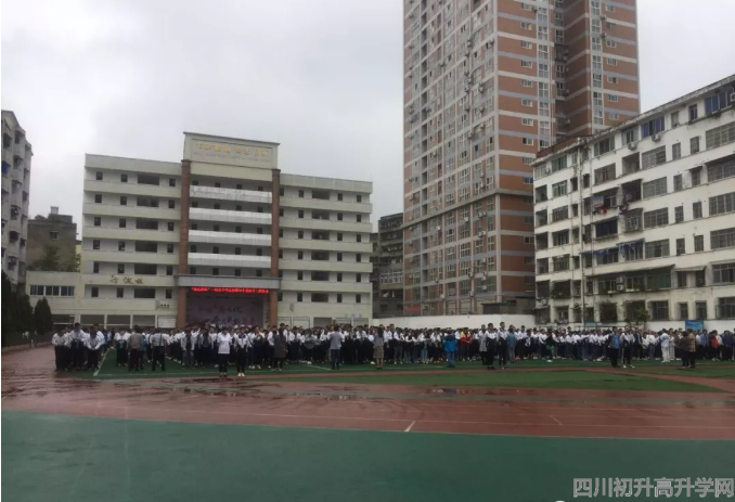 陽安中學(xué)的本科升學(xué)率是多少？