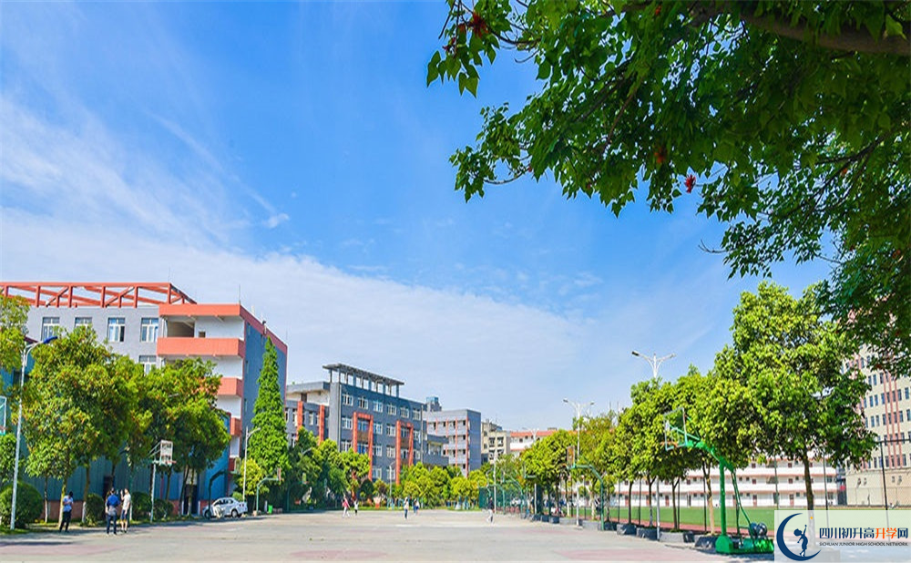 川科外國語學(xué)校的實(shí)驗(yàn)班怎么樣？
