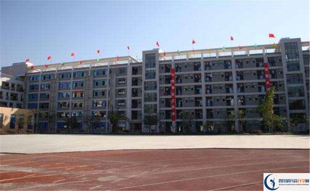 成都十二中（四川大學(xué)附屬中學(xué)）的老師好不好？