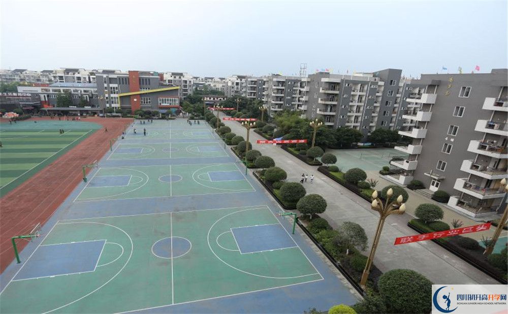 大彎中學(xué)的老師好不好？