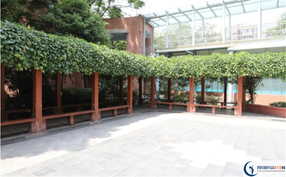 雙流中學(xué)住宿條件怎么樣？