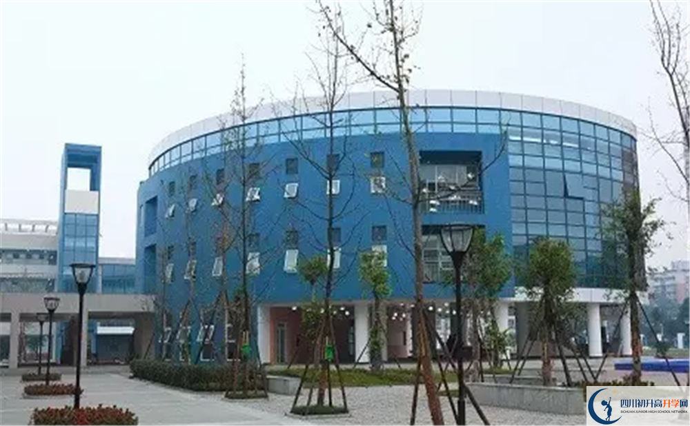 2020成都成飛中學高中分班考試是好久？