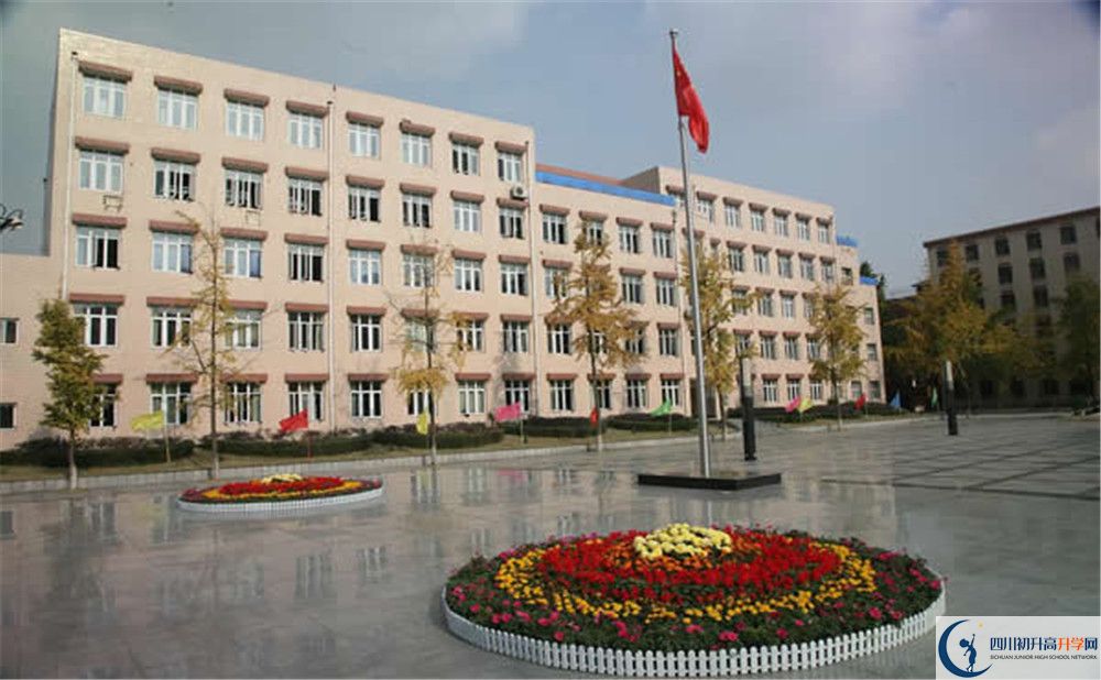 成都西藏中學(xué)平行班與實(shí)驗(yàn)班差多少？