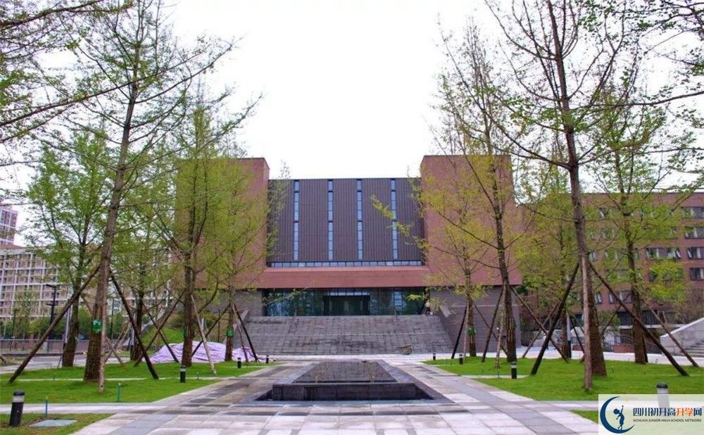 電子科技大學(xué)實(shí)驗(yàn)中學(xué)是重點(diǎn)中學(xué)嗎？
