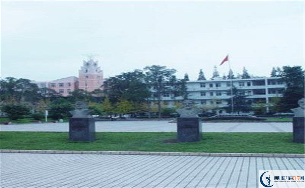 郫縣二中平行班中考重點(diǎn)率高嗎？