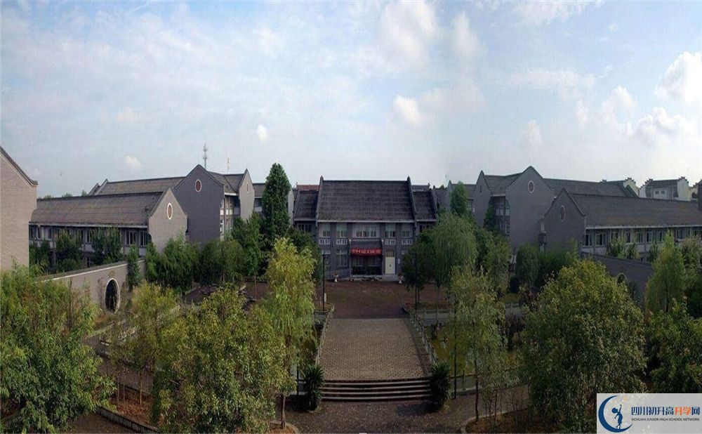 安仁中學(xué)平行班中考重點(diǎn)率是多少？