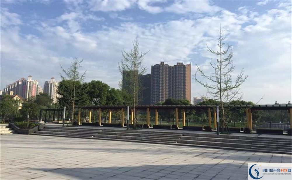 2020年三原外國(guó)語(yǔ)學(xué)校初升高考試時(shí)間是否有調(diào)整？